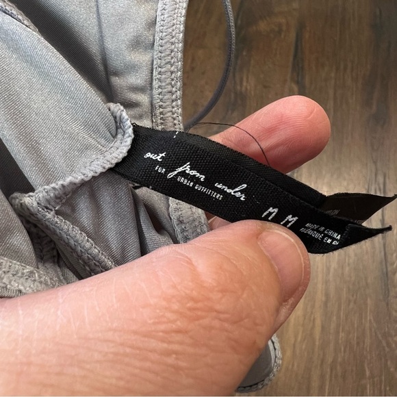 Out from under urban outfitters gray bralette SZ MED - Picture 3 of 3